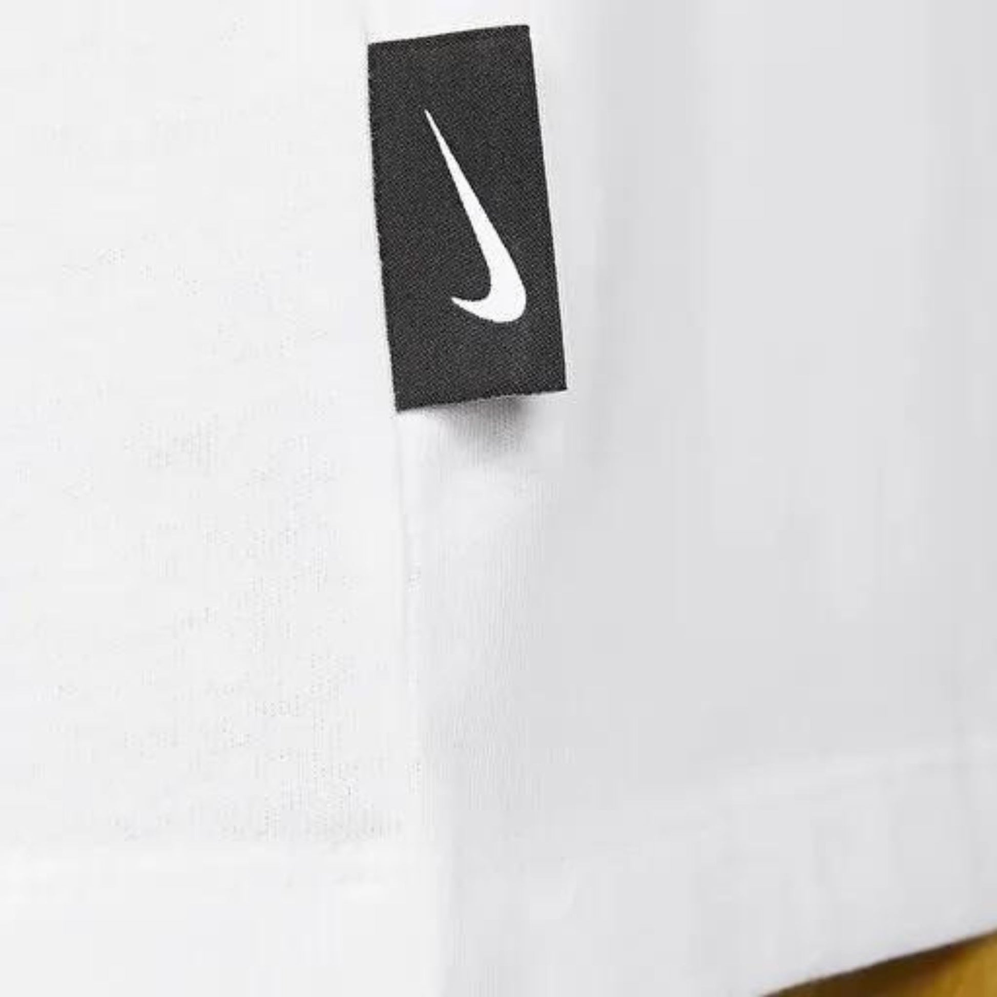 Onesizestore Nike T-Shirt FD1244 100