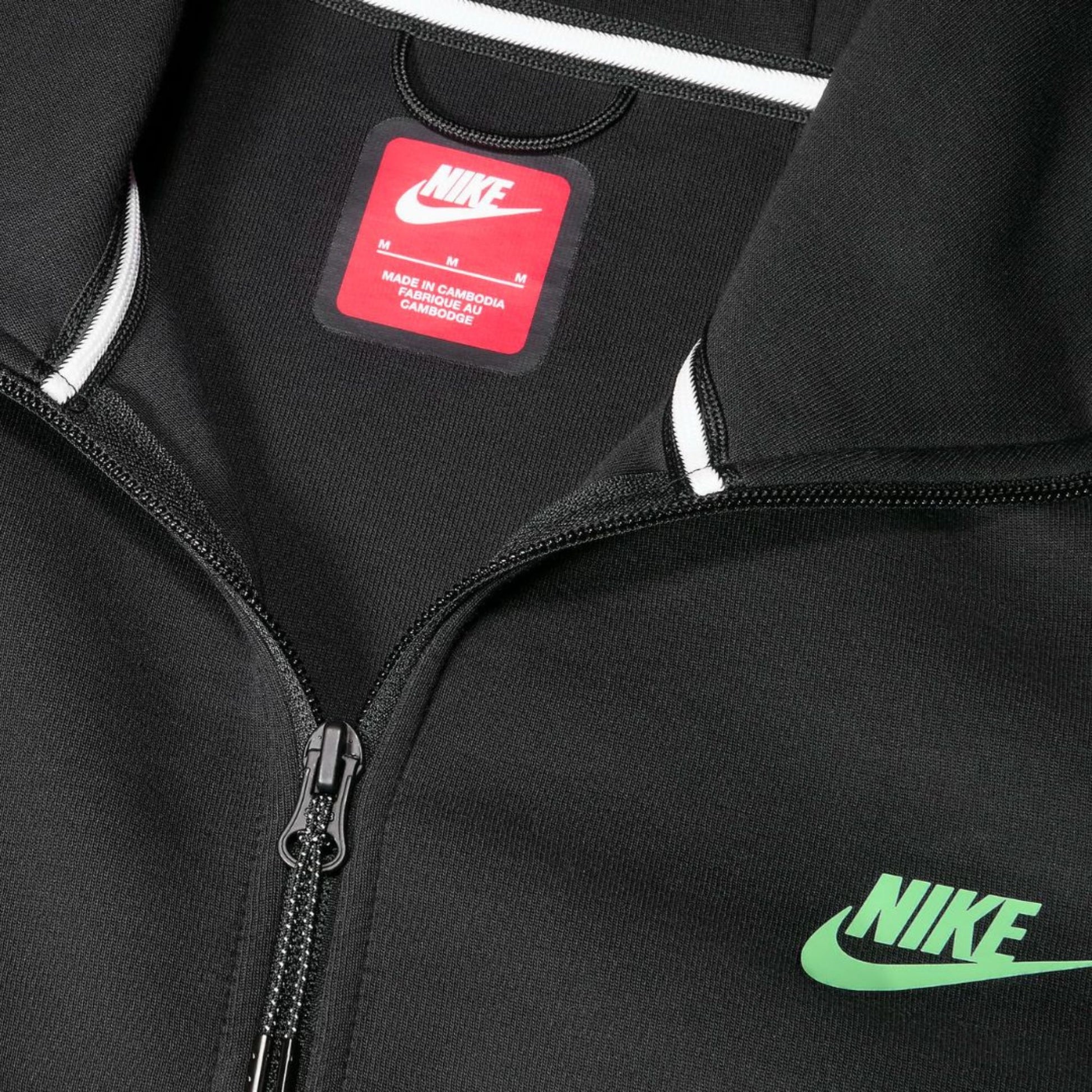 Onesizestore Nike Tech Felpa Con Cappuccio Windrunner E Zip HV0949 015