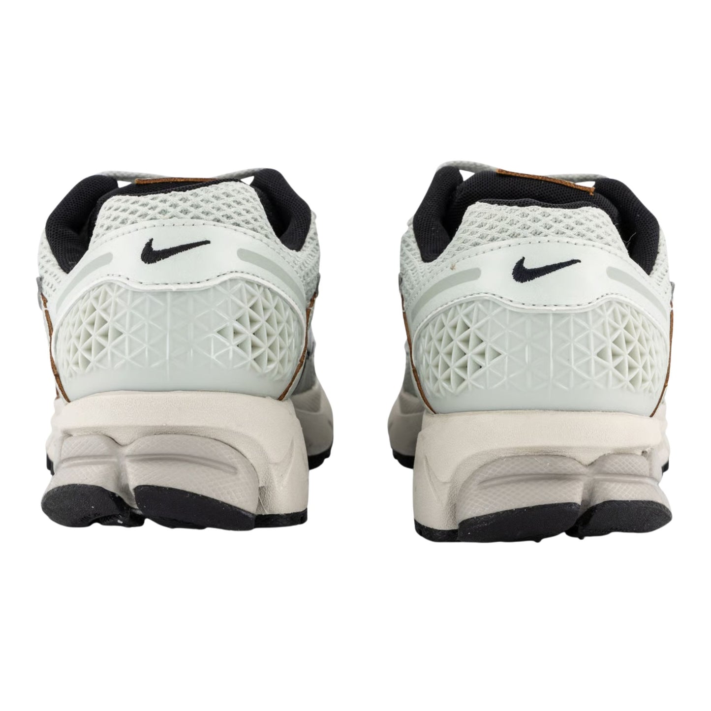 Onesizestore Nike Zoom Vomero 5 (W) FN6742 001